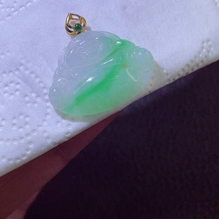 颈饰18K金镶嵌翡翠翡翠