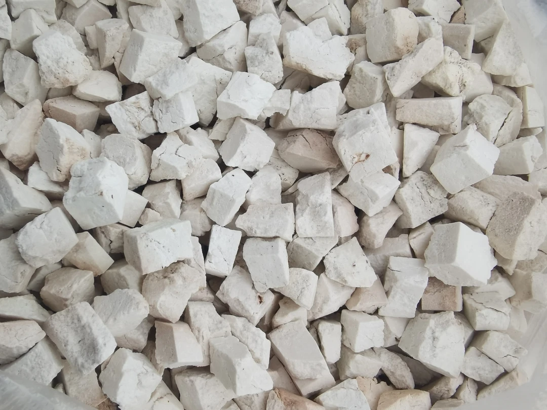 深山采挖无硫茯苓块手工生切生晒可煮水煲汤的农产品