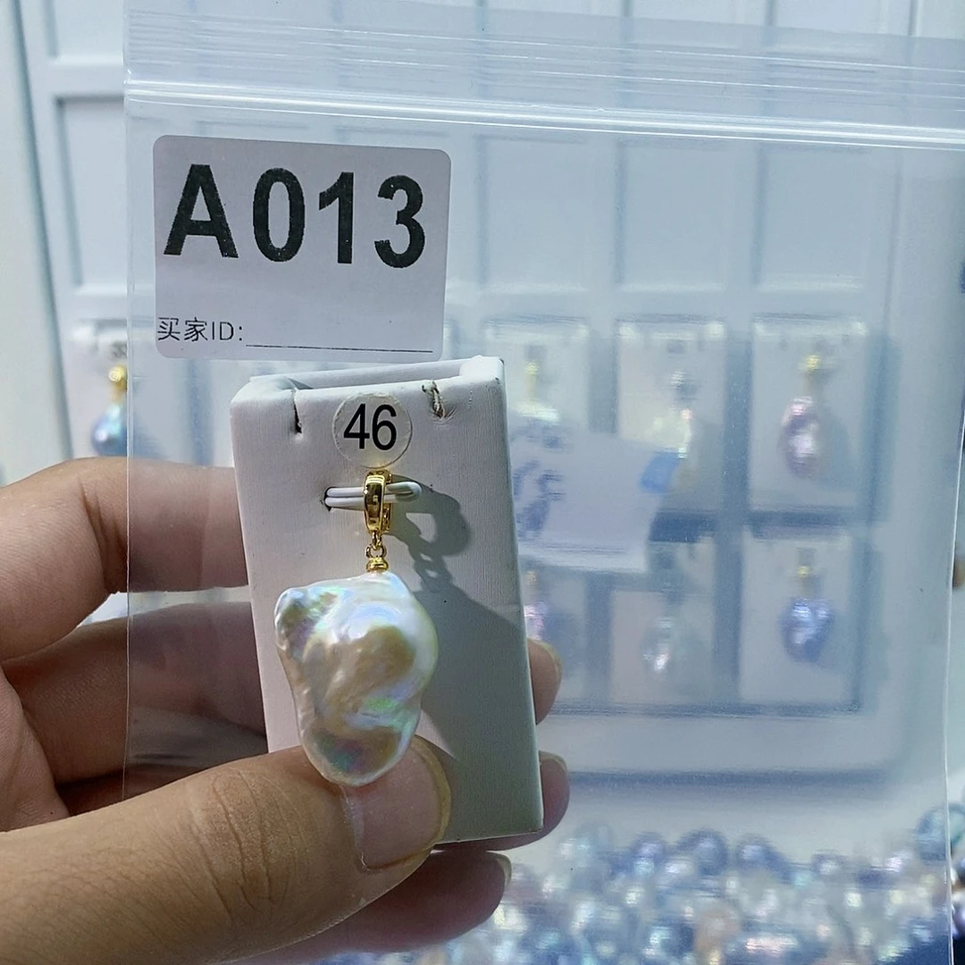 淡水珍珠合金颈饰