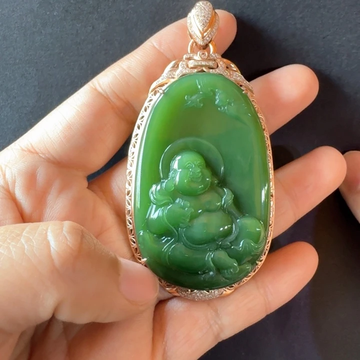 和田玉18K金镶嵌颈饰