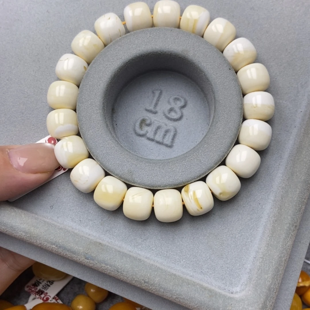 琥珀未镶嵌珠宝奇石112