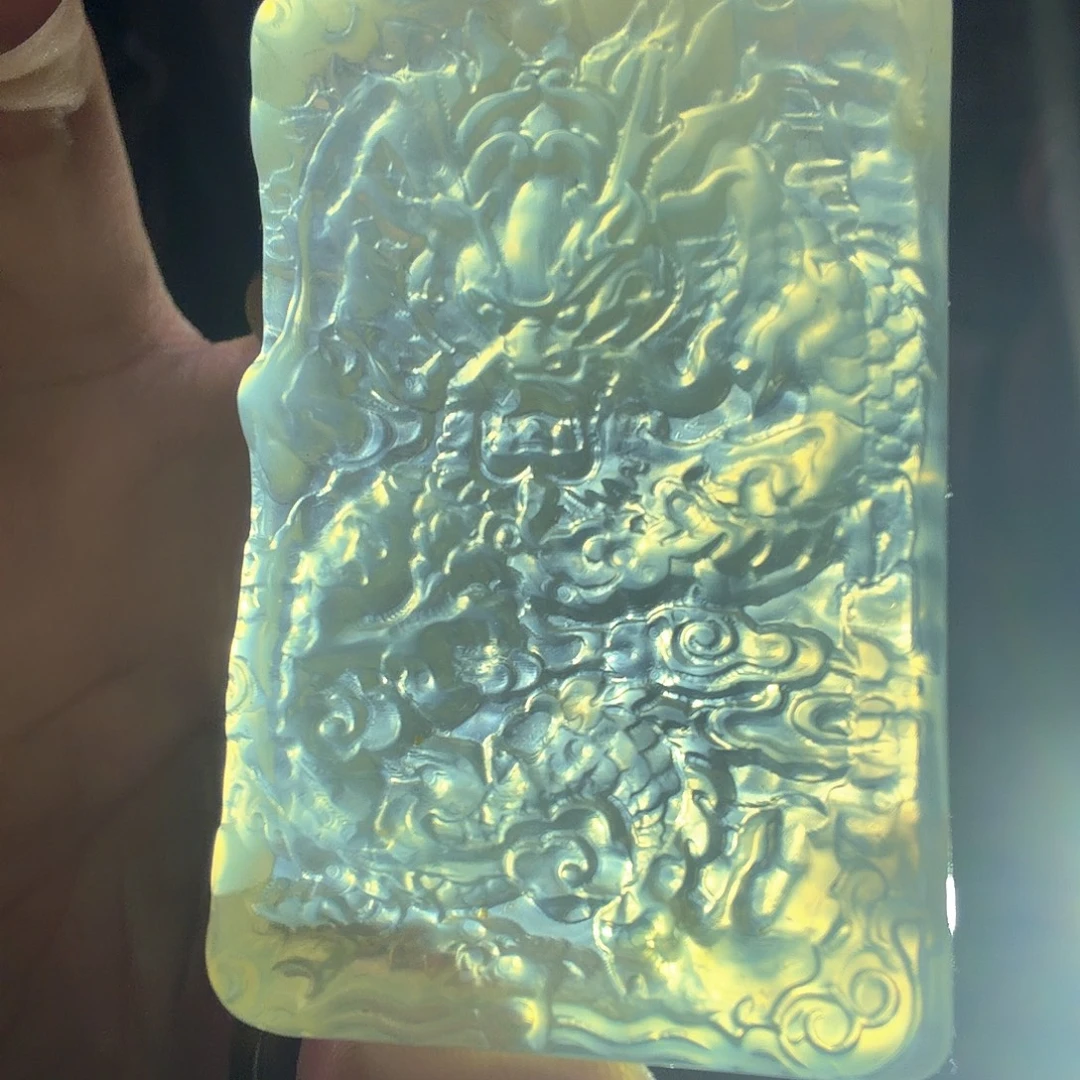 岫玉未镶嵌龙牌手工