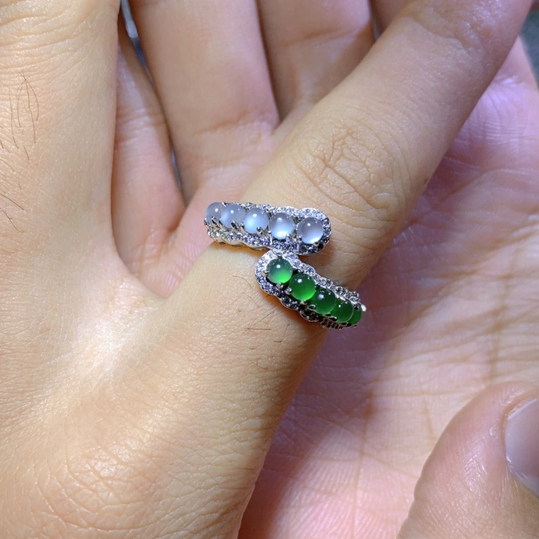 翡翠颈饰银S925镶嵌天然翡翠