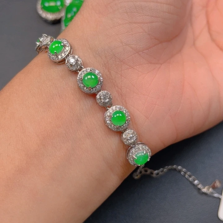 【闪购商品】颈饰银S925镶嵌翡翠翡翠