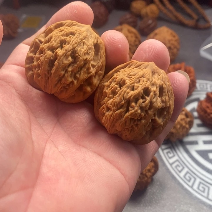 把件文玩核桃虎头