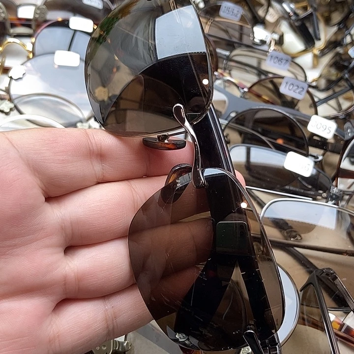 方形天然水晶石头眼镜