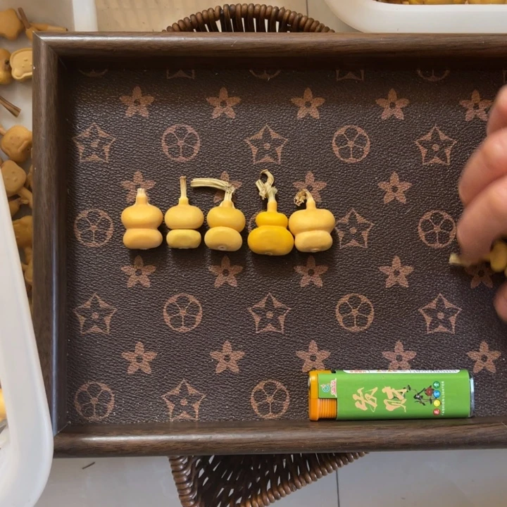 小***小葫芦娃兄弟姐妹们一起