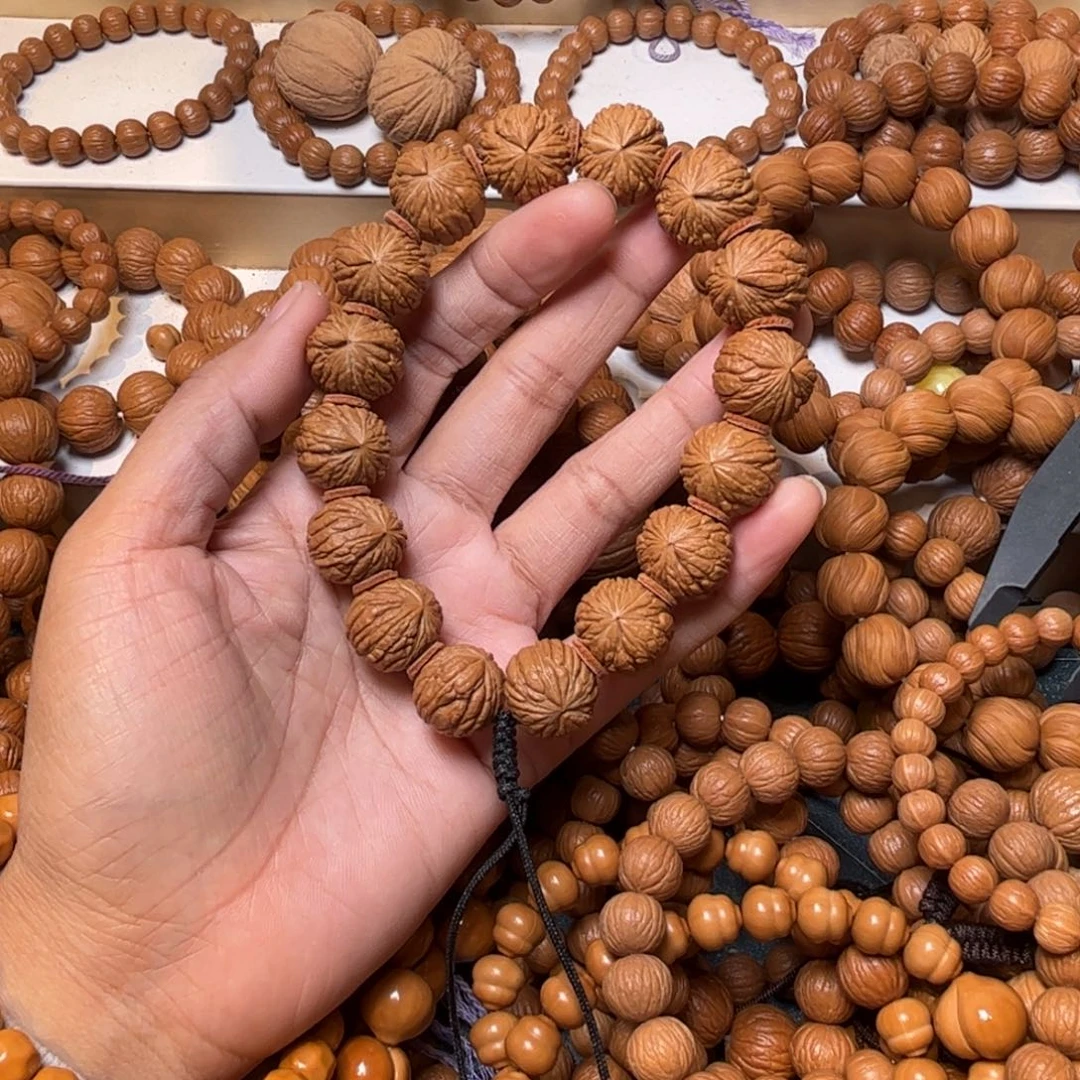 *****猴头核桃吊坠独角180尺寸