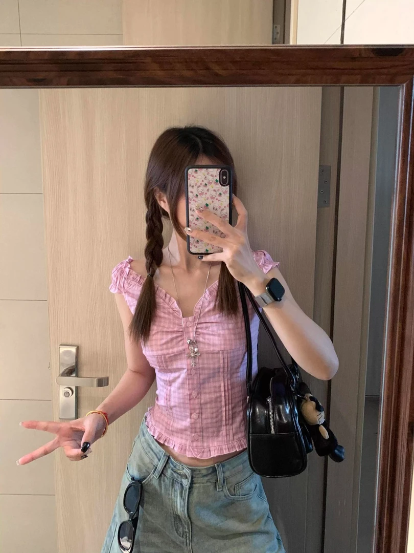 粉色格纹一字肩衬衫背心女夏季设计感两穿衬衣修身显瘦露肩上衣潮