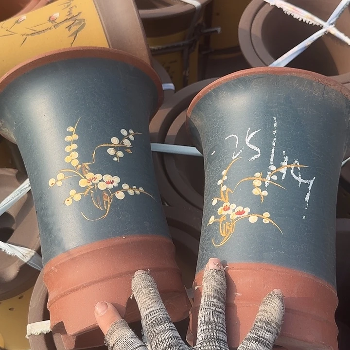 紫砂和白银三家银行合作发行