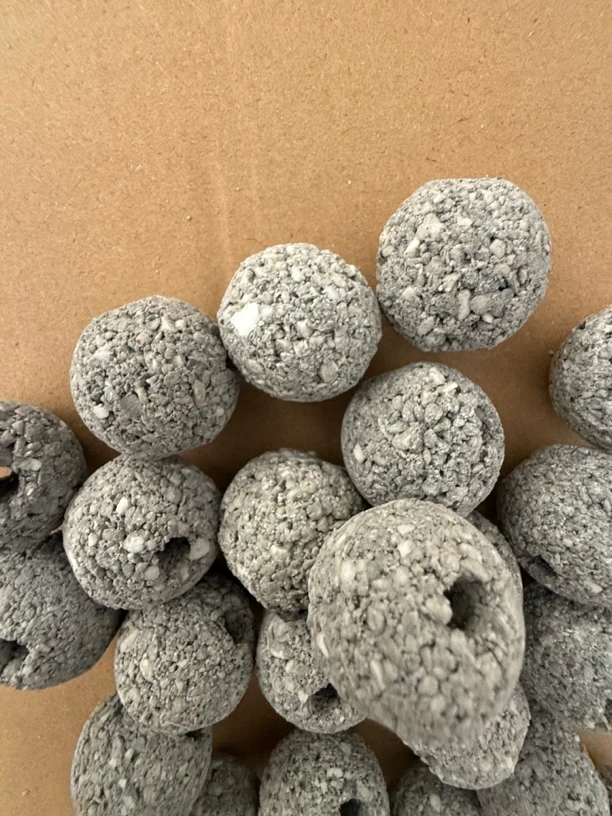 高端鱼缸过滤培菌净水原矿球快速培养硝化细菌滤材