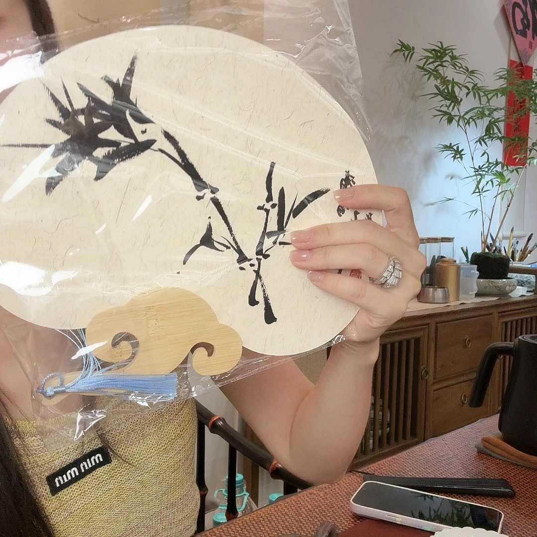 水墨画竹子画扇子