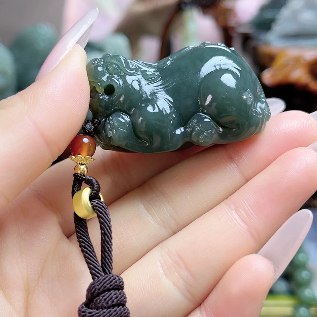 和田玉挂件未镶嵌