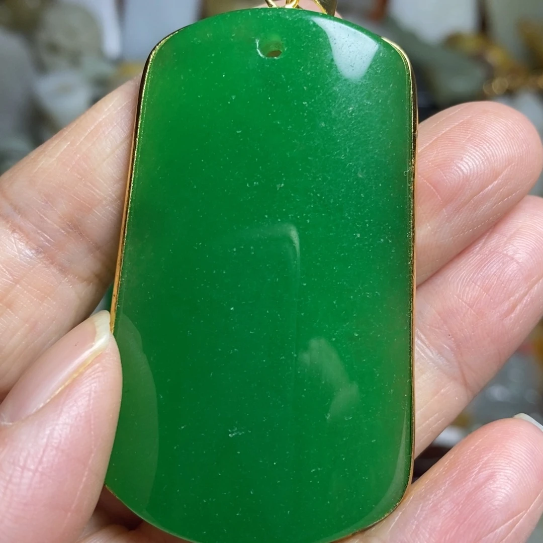 和田玉（糖玉）未镶嵌颈饰