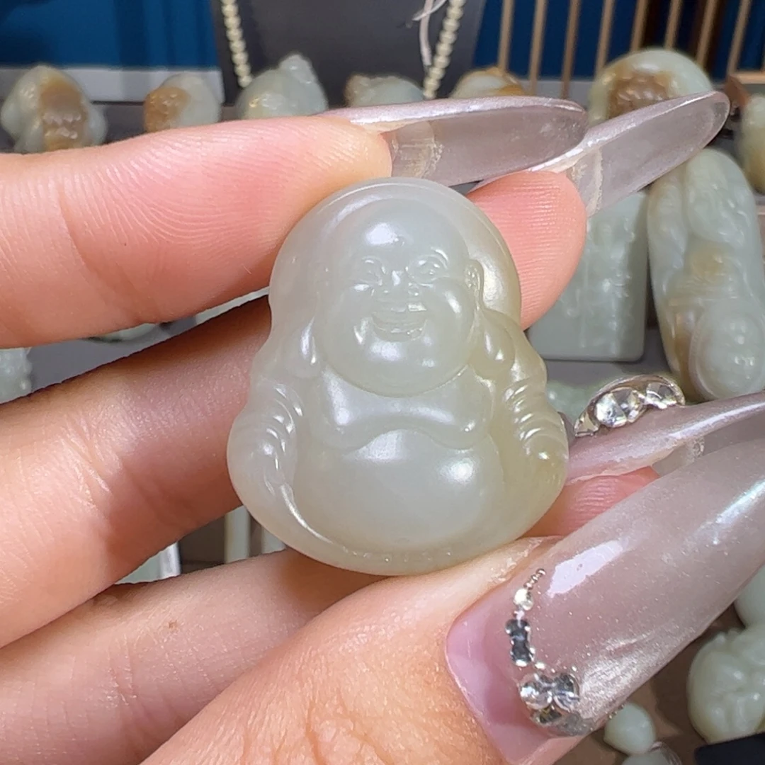 和田玉（糖玉）未镶嵌颈饰