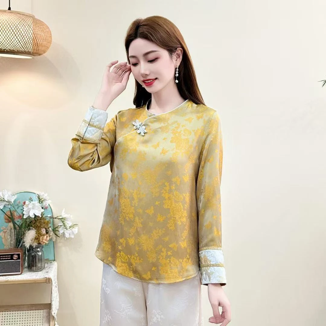 2025新中式圆领盘扣蝴蝶提花袖口拼接洋气减龄国风长袖上衣