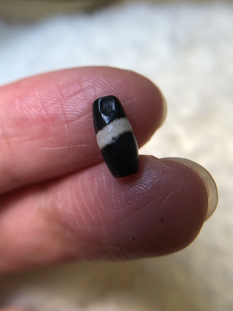 石质！黑白一线河谷彩石