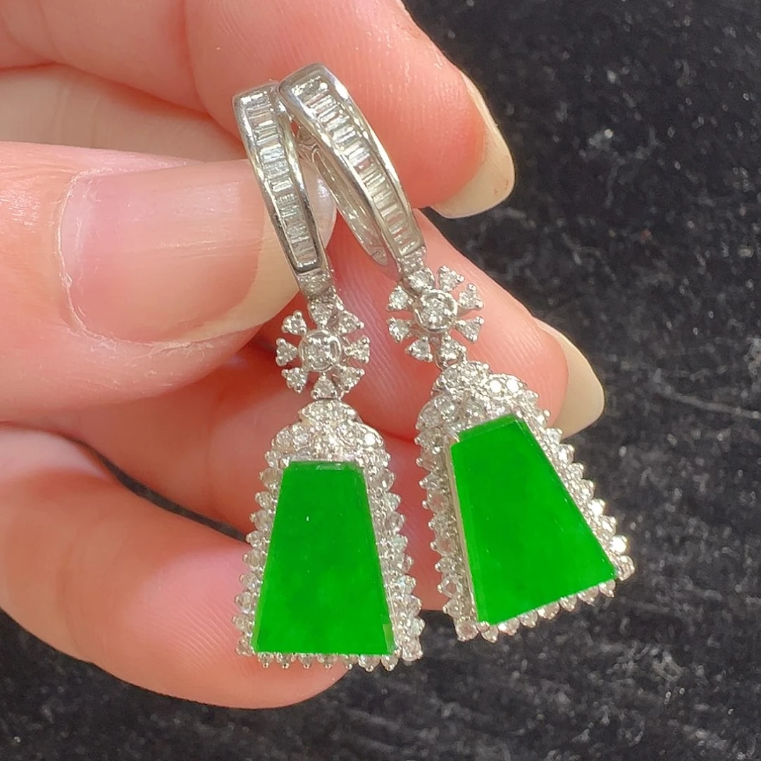 吊坠(不含链)18K金镶嵌翡翠