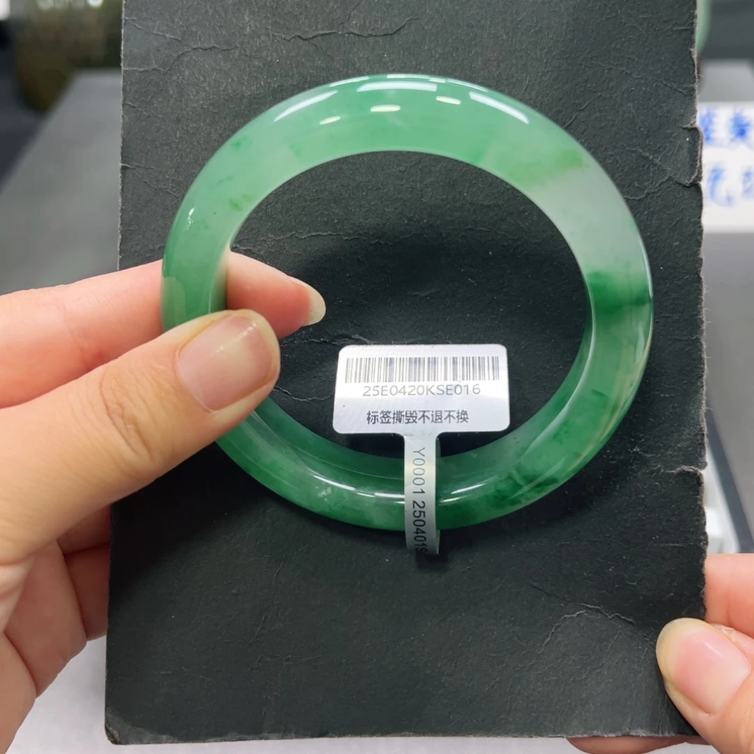 未镶嵌手镯石英质玉安安 59.8