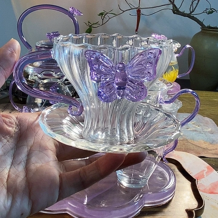 春***晖。。。。。。。。。。。。。。玻璃