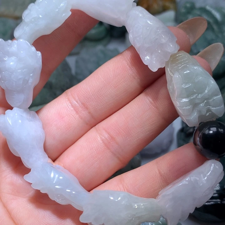 翡翠未镶嵌颈饰保真天然A货翡翠