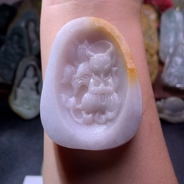 未镶嵌定制翡翠翡翠