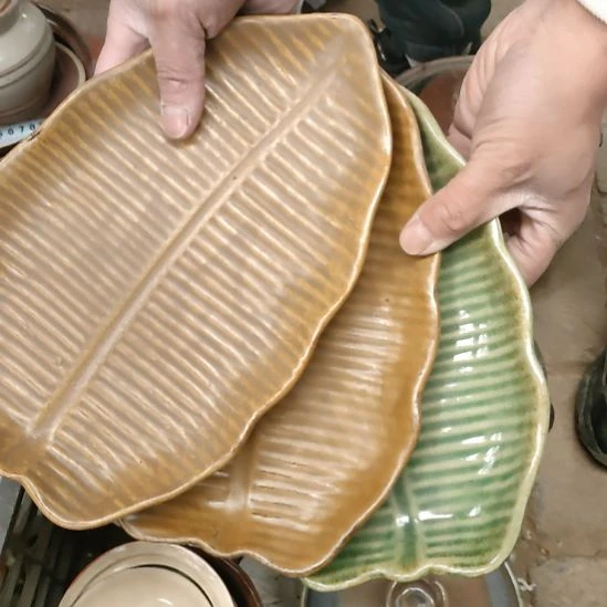 白瓷五厂粗瓷盘树叶盘