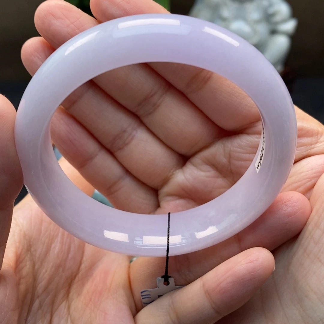 翡翠手镯未镶嵌天然