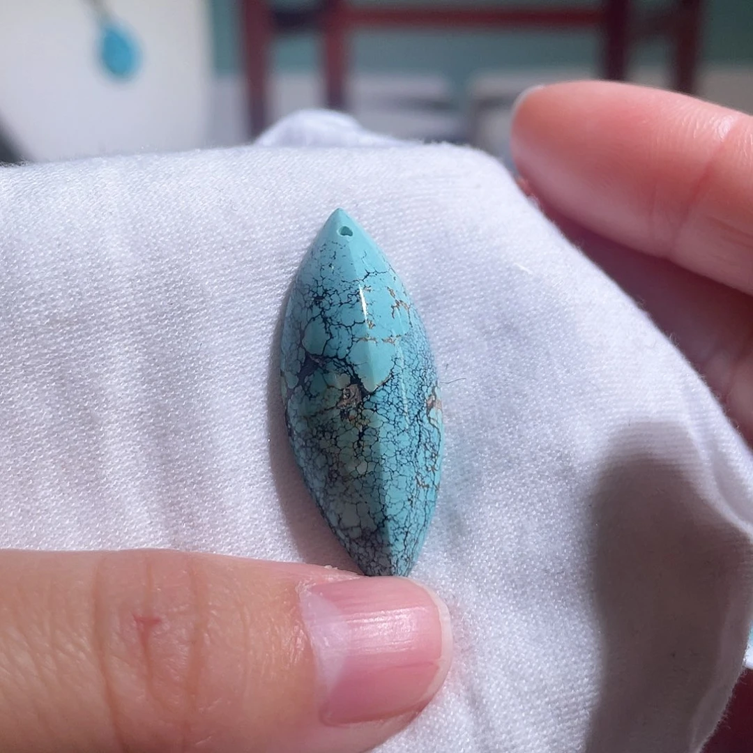 绿松石配饰未镶嵌