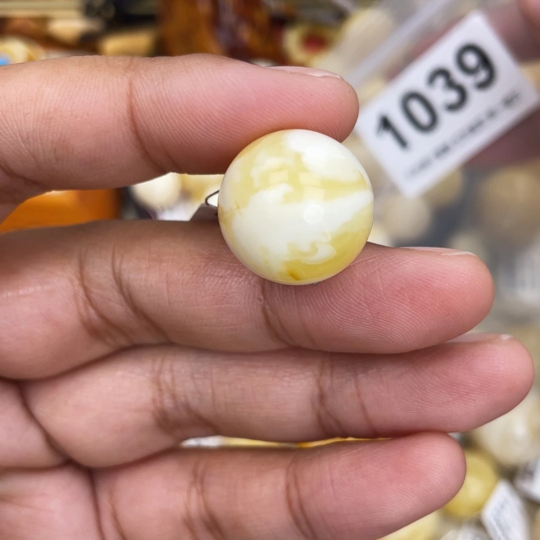 蜜蜡未镶嵌珠宝奇石粉18