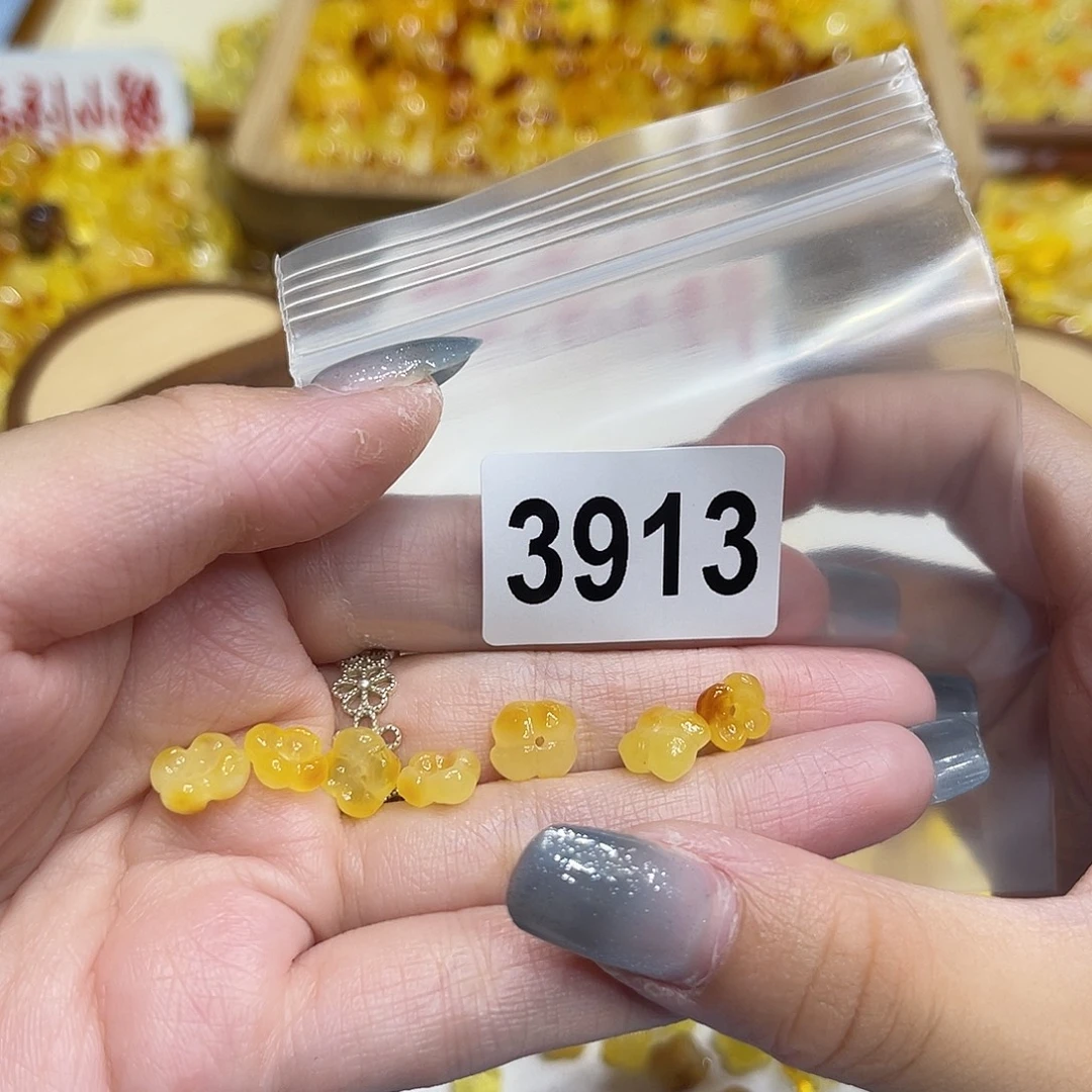 琥珀未镶嵌裸石蜜蜡