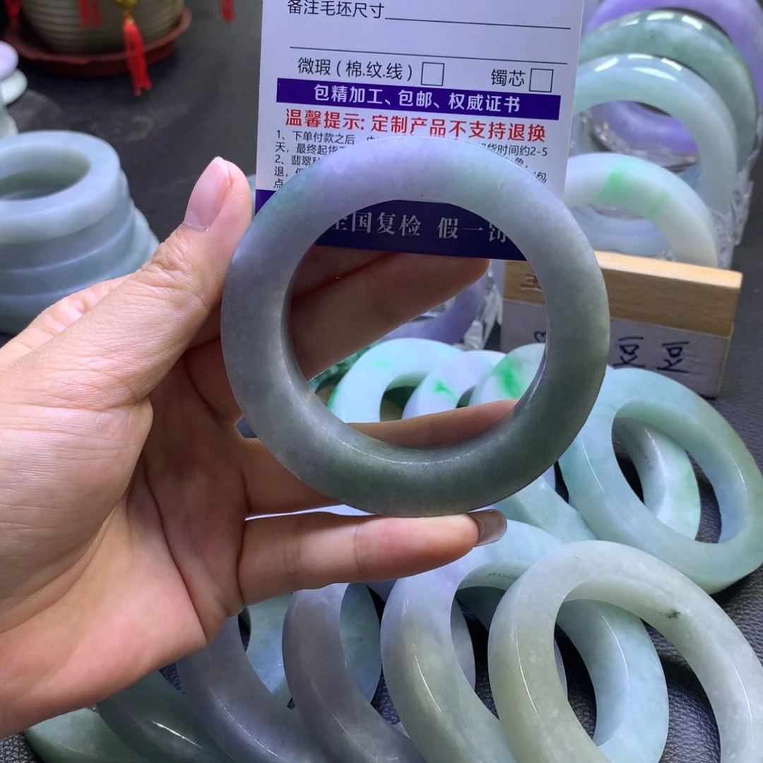 未镶嵌翡翠定制翡翠