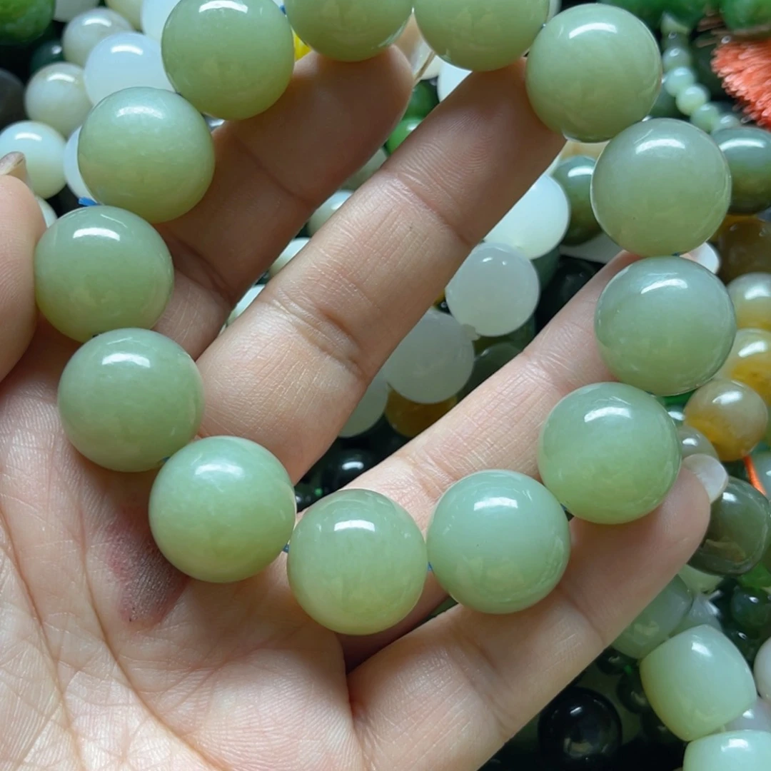 和田玉手链未镶嵌嘿*黑