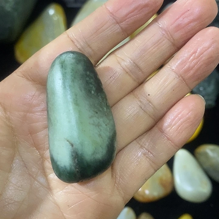 未镶嵌和田玉（糖玉）挂件