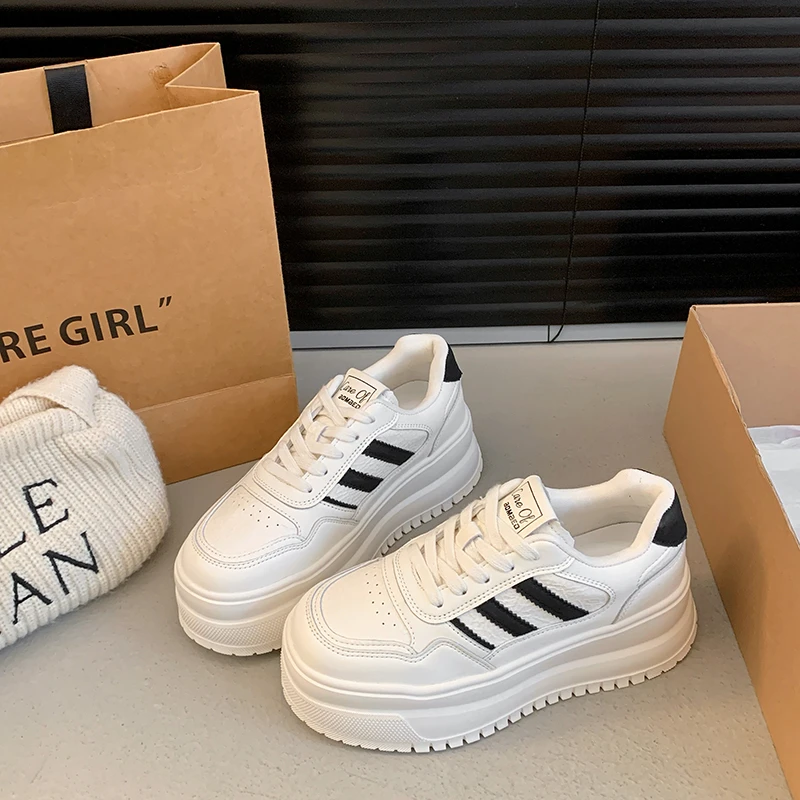 陈丢丢】欧若风厚底休闲松糕鞋白色春季新款网面透气百搭小白鞋