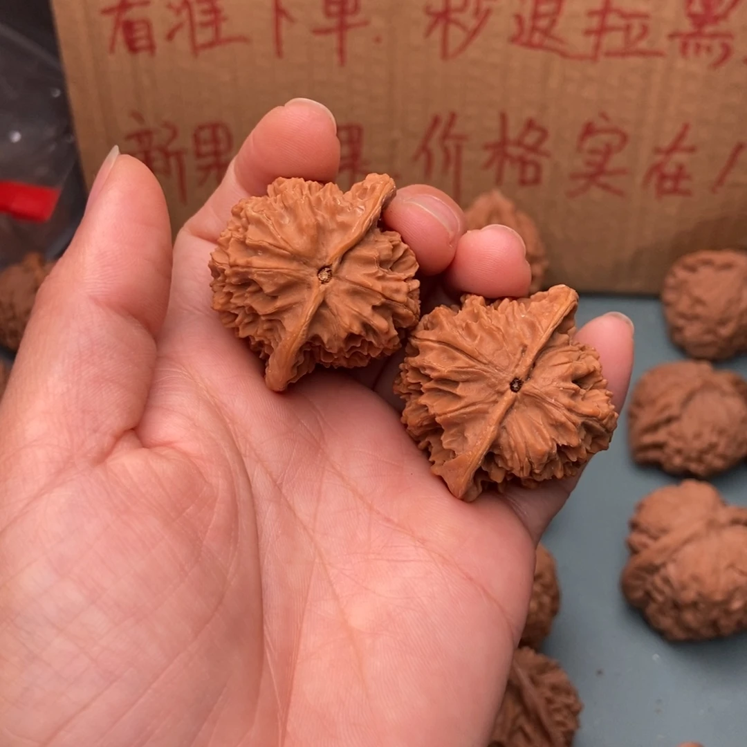 愿***者把件文玩核桃金刚纹8