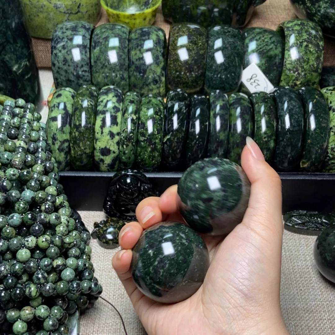 福***家蛇纹石玉未镶嵌药王石