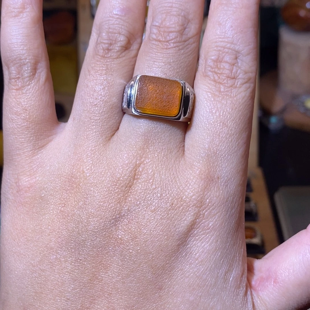 银S925镶嵌琥珀戒指琥珀