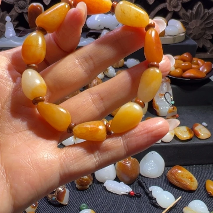 无***敌和田玉未镶嵌颈饰