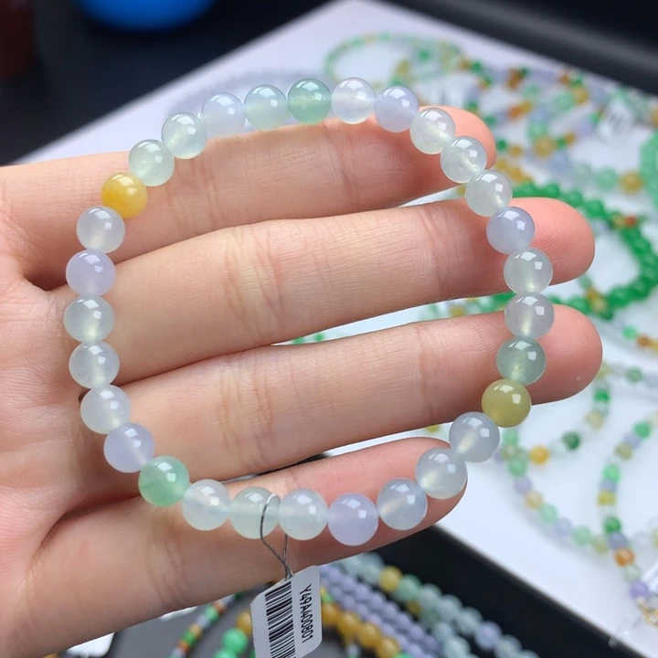 翡翠手镯未镶嵌卡