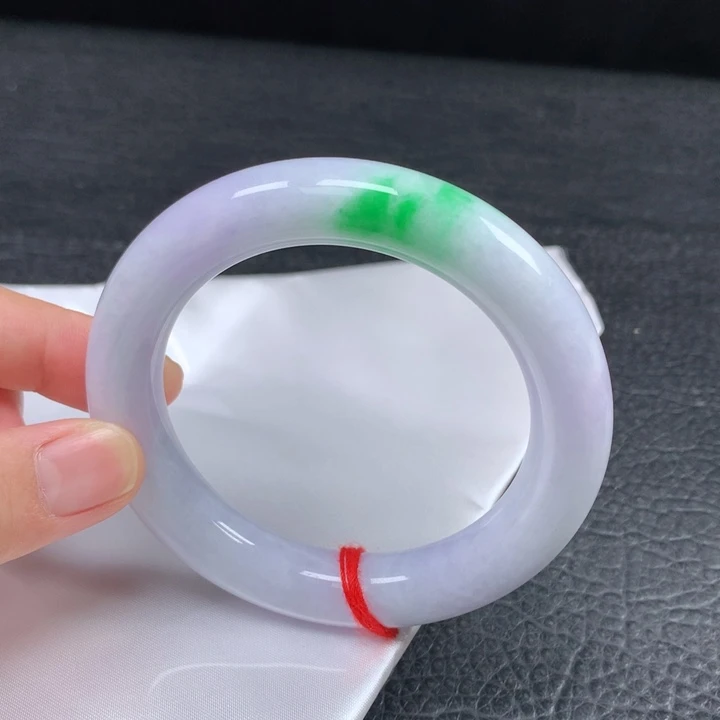 翡翠未镶嵌手镯（圆镯）