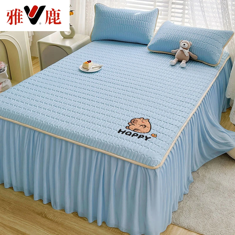 V/雅鹿夏天凉感冰丝乳胶凉席床裙款可水洗折叠防滑空调席子居家用