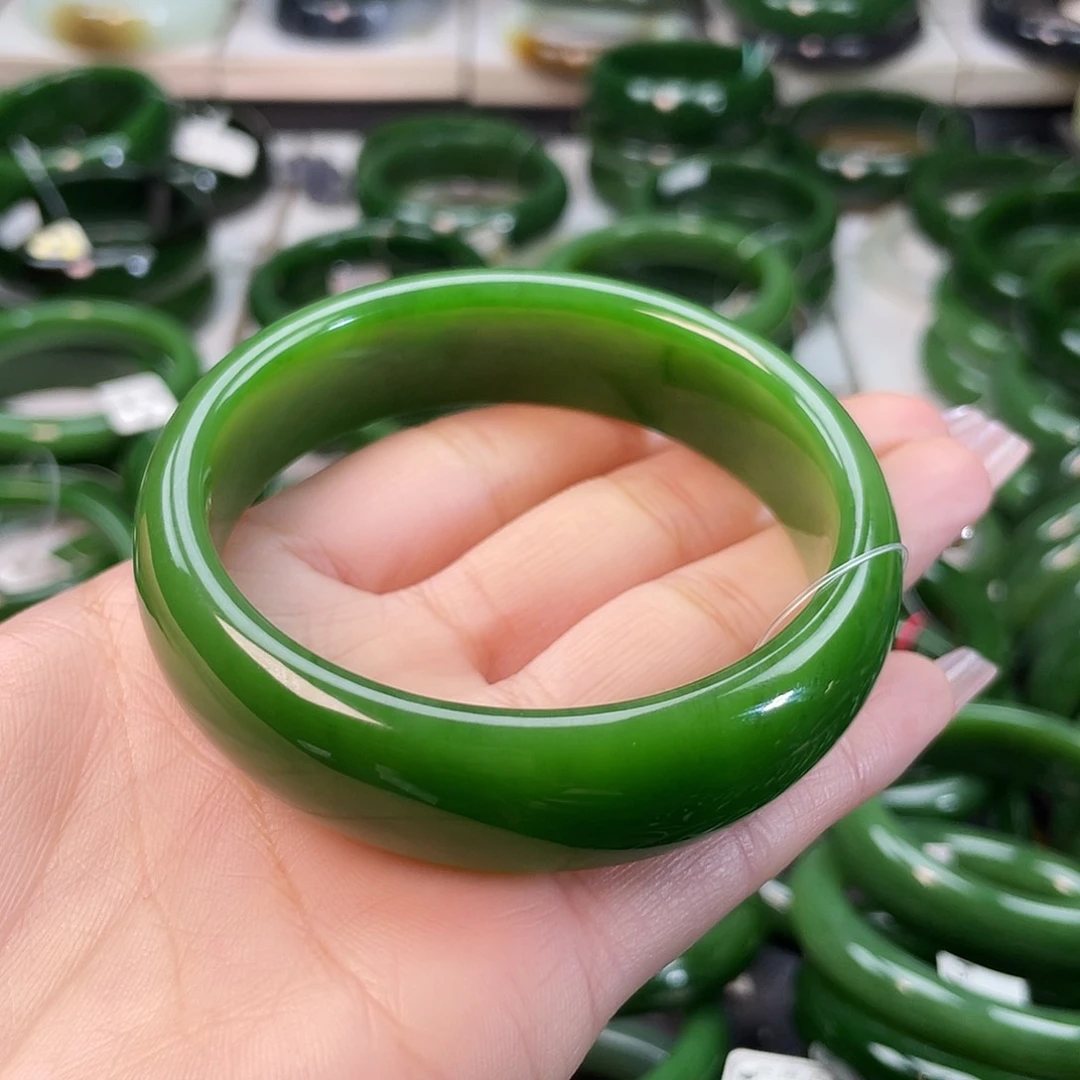 和田玉（碧玉）手镯未镶嵌