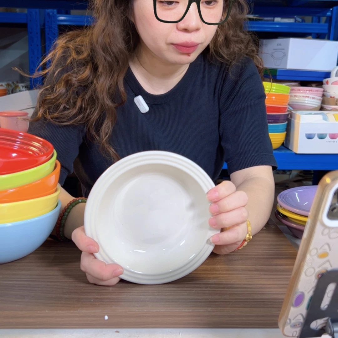 陶瓷米白色小草帽