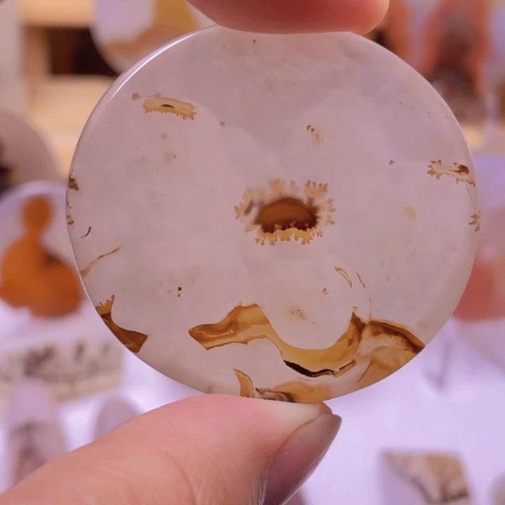 玛瑙/玉髓未镶嵌吊坠(不含链)