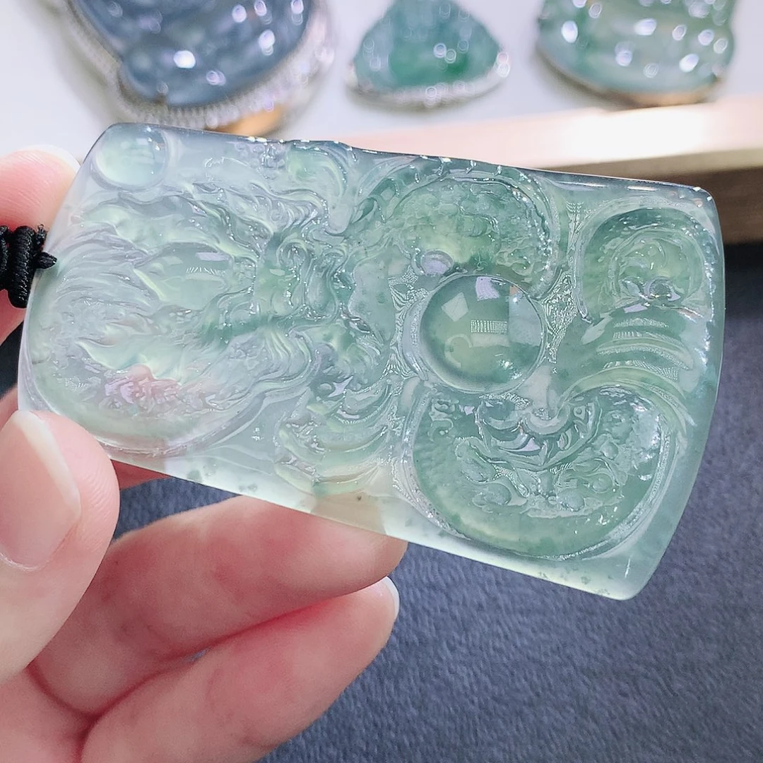 翡翠未镶嵌挂件翡翠