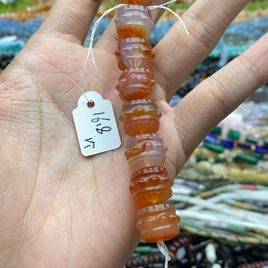 玛瑙/玉髓未镶嵌珠宝半成品一个天然红玛瑙锣鼓