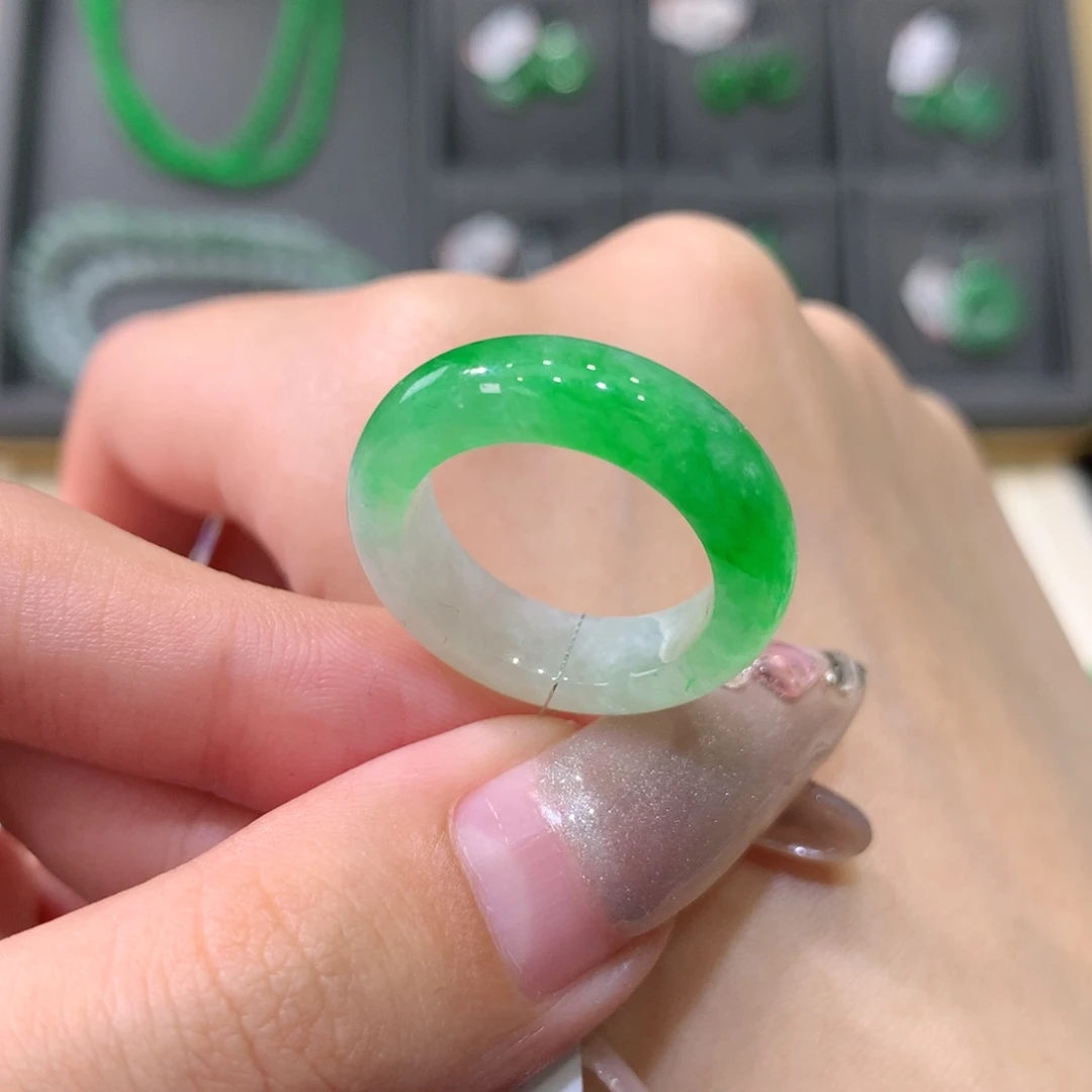 翡翠戒指未镶嵌1415阳绿