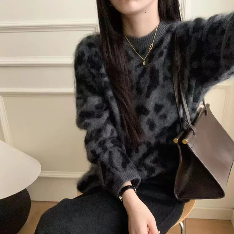 豹纹」风格趋势！秋冬圆领豹纹提花加厚宽松长袖针织毛衣-5392