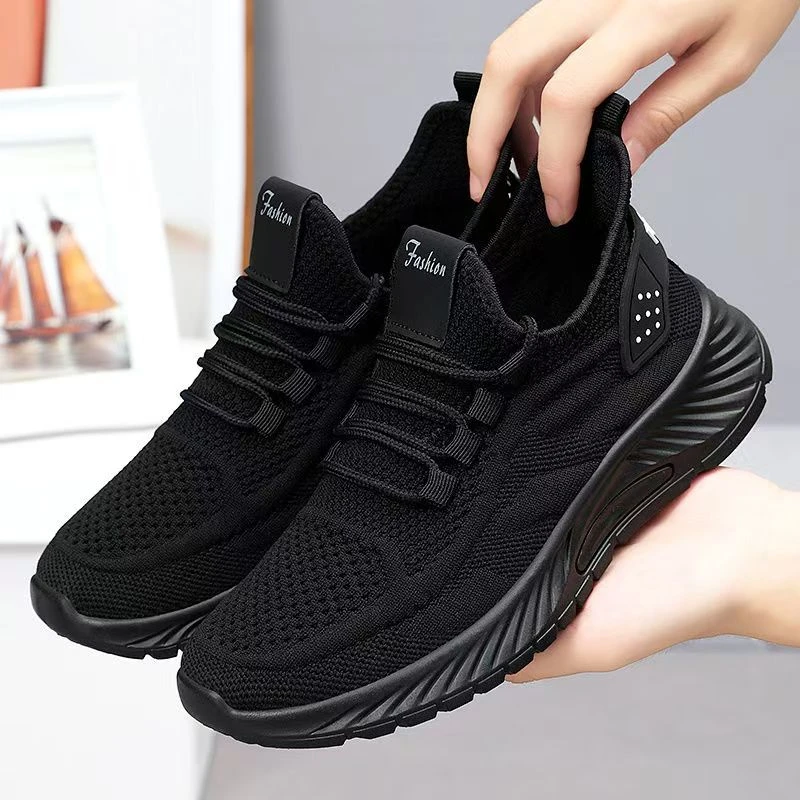 2025春夏薄款轻便网鞋镂空透气休闲运动鞋飞织软底轻便女士跑步鞋